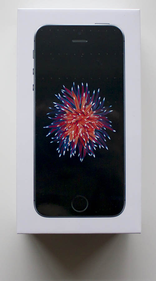 Apple iPhone SE