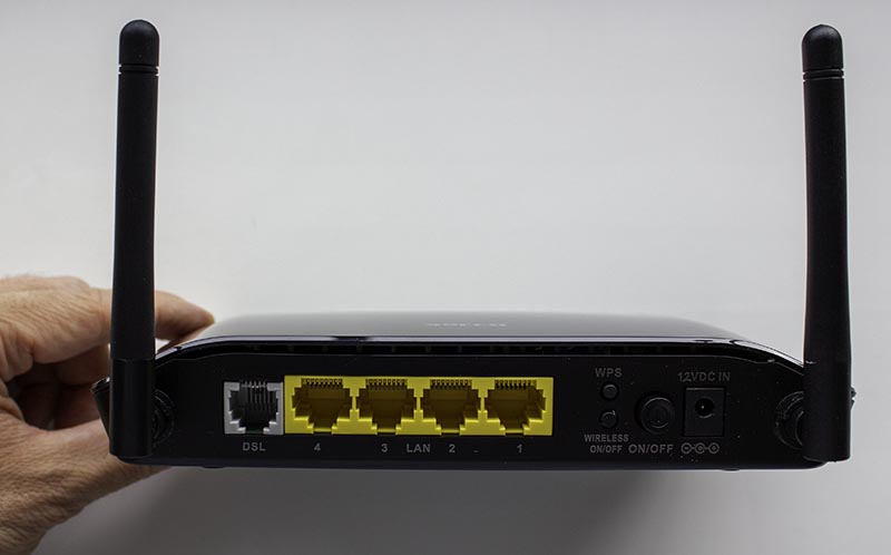 D-LINK DSL-2740U/RA