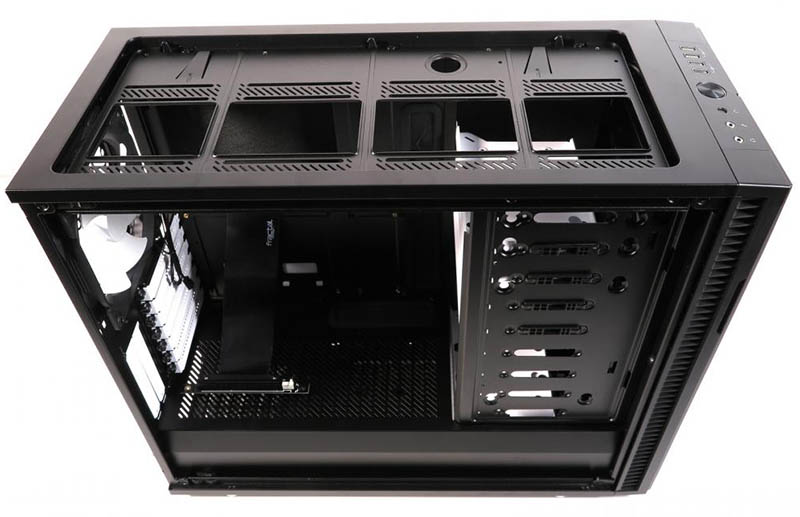 Fractal Design Define R6