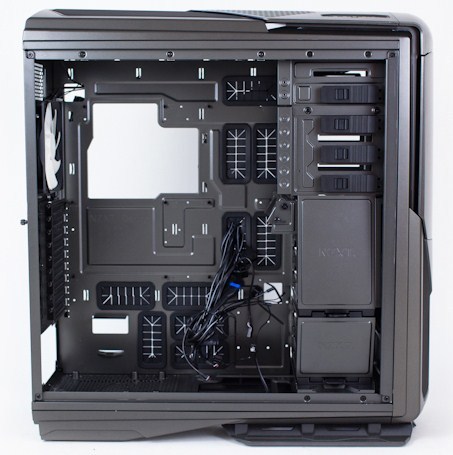 NZXT Phantom 820